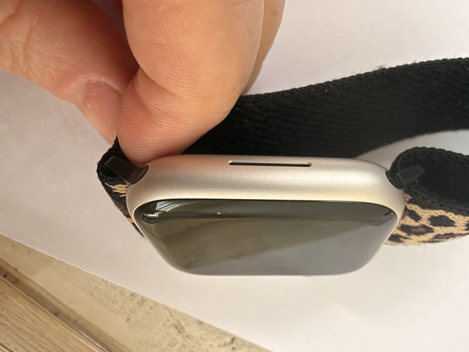 Продам смарт-часы Apple Watch 9 серия