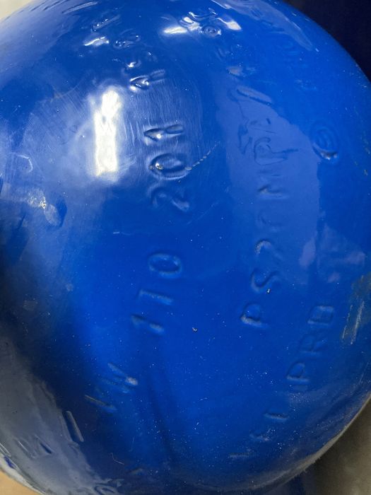 Метанови бутилки от Vw Туран