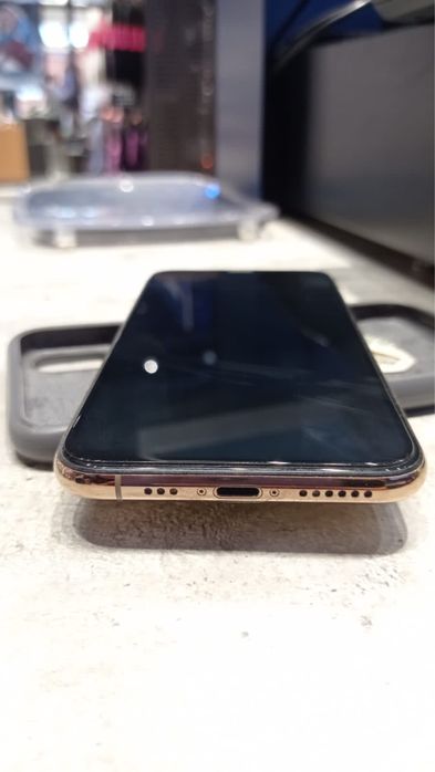 Обмен продам Iphone Xs gold