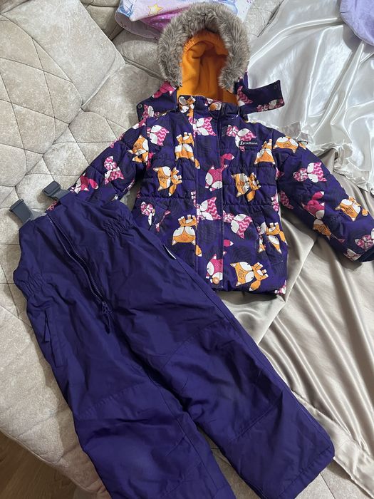 Продам детский зимний комбинезон