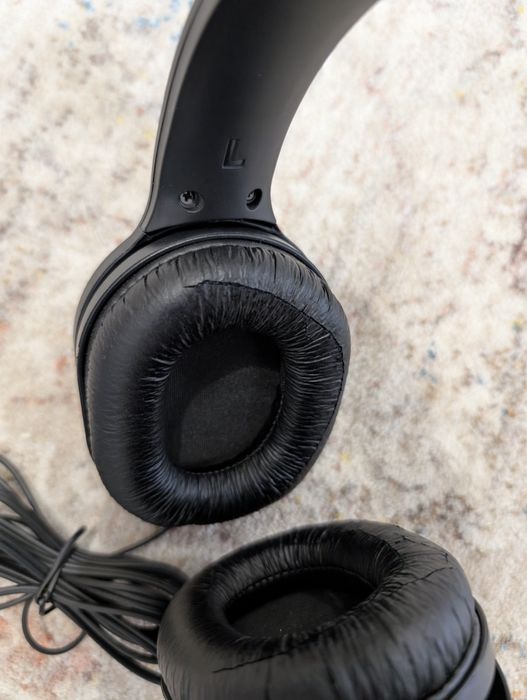 Слушалки с кабел Philips