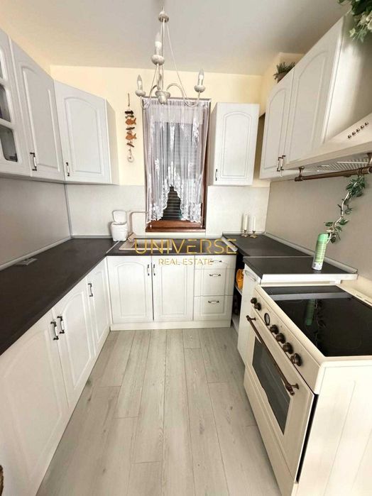 Продава се двуетажна таунхаус 2+1 в комплекс в Свети Влас. #5312