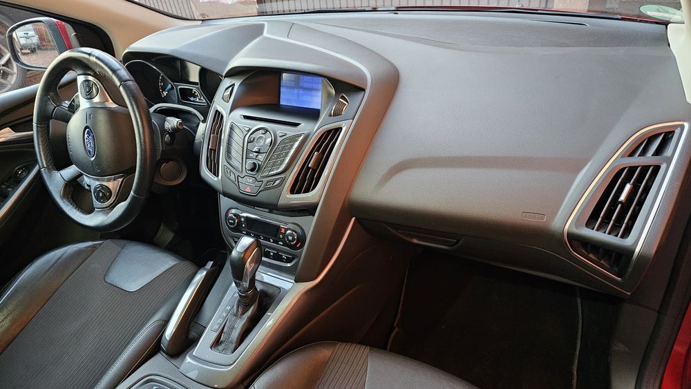 FORD Focus 2011 — imagine 3