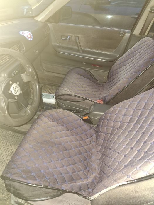 Продам машину мазда 626