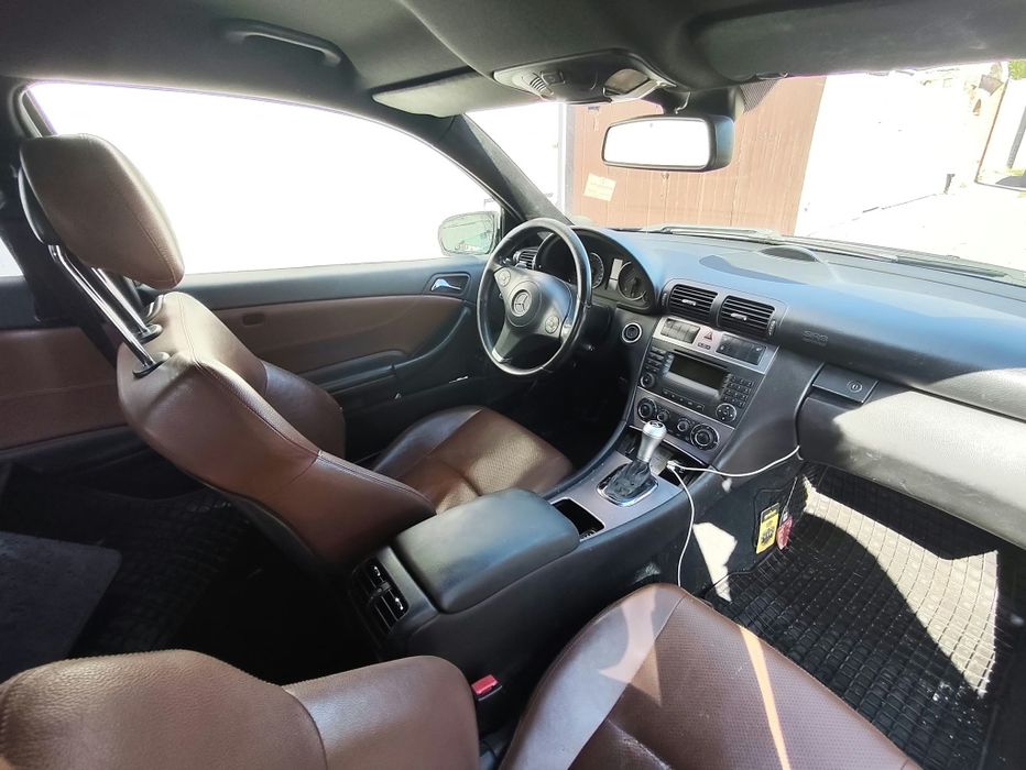 MERCEDES-BENZ CLK-Class 2009 — imagine 4