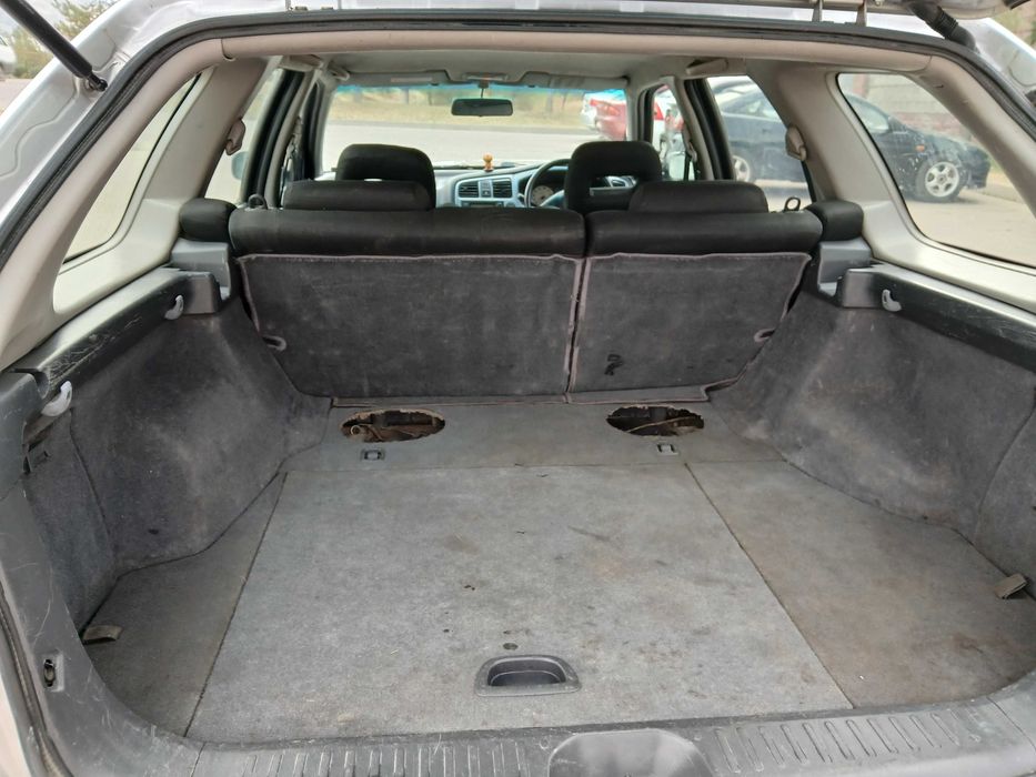 Продам ниссан примера р11