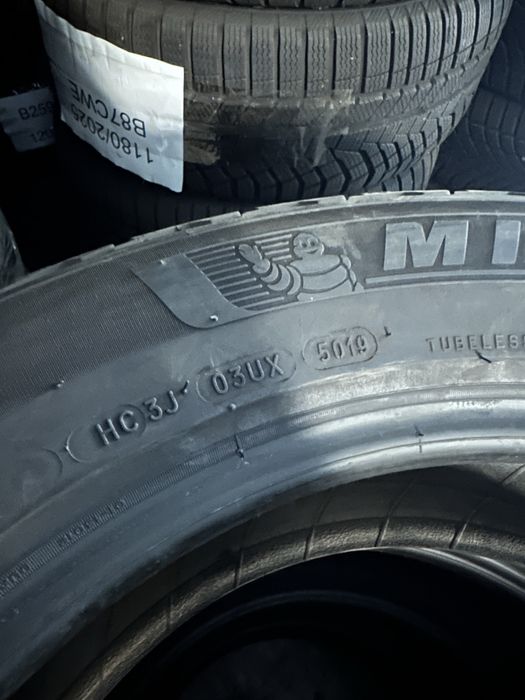 Vand set anvelope Michelin Pilot Alpin 5 SUV 235/55r18