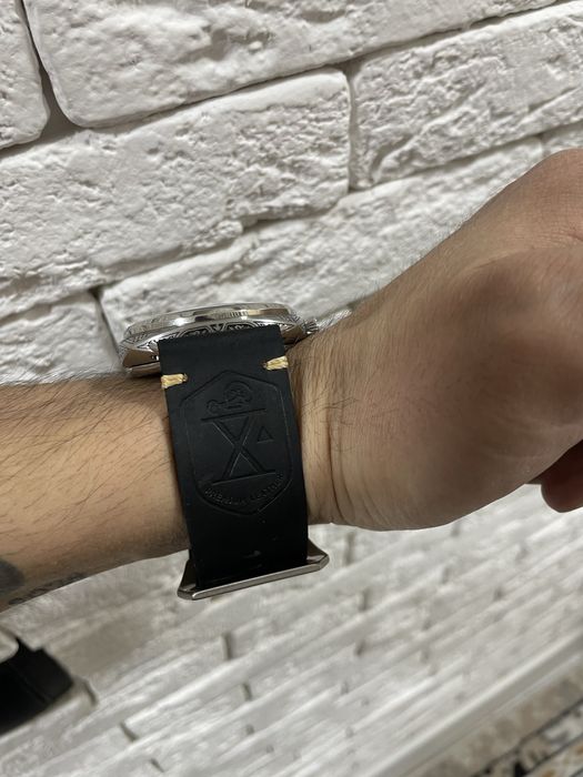 Часы молния редкие циферблат