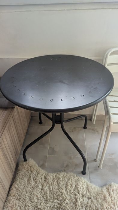 Masa metalica de exterior