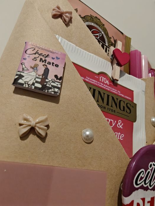 Blind Date With a Book - Pachet surpriză pentru iubitorii de lectură