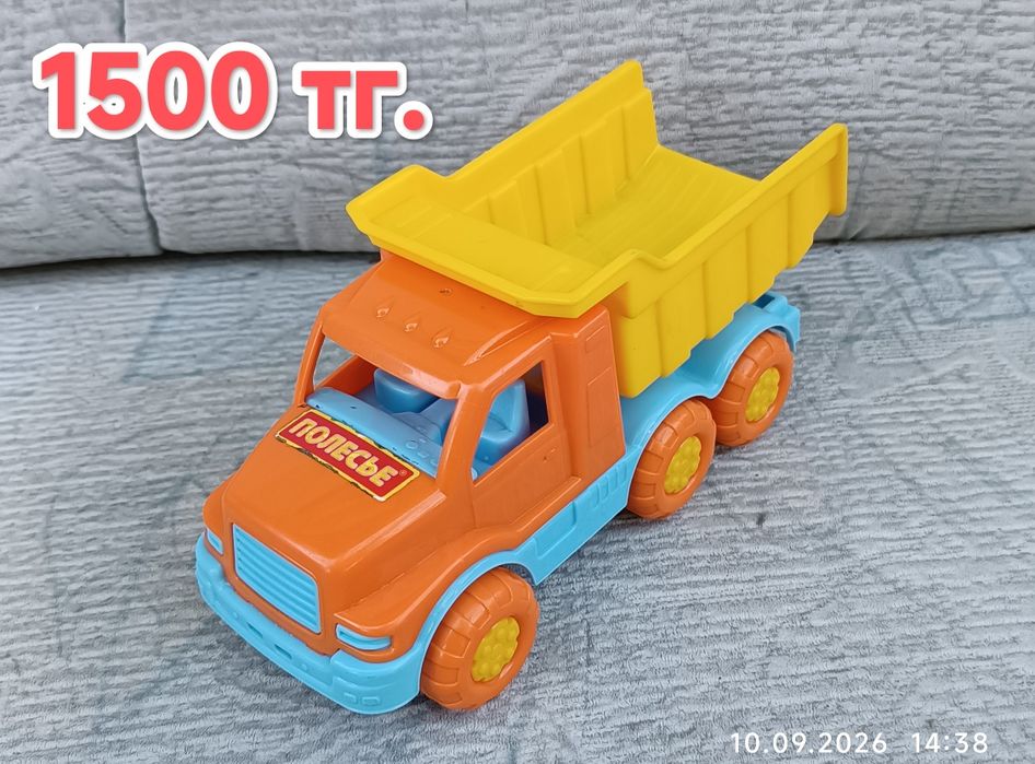 Продам игрушки, машинки