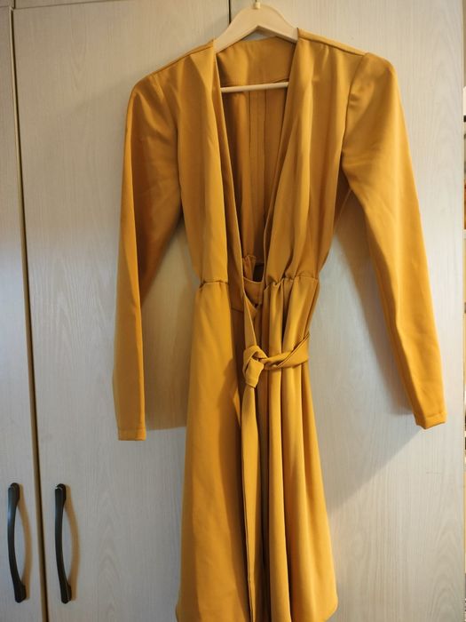 Продам женскую одежду