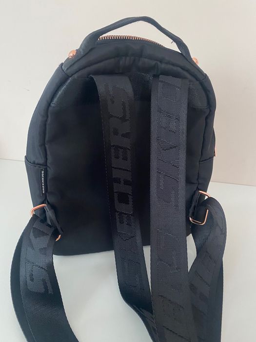 Дамска раничка Skechers