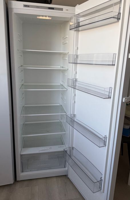 Продам холодильник атлант