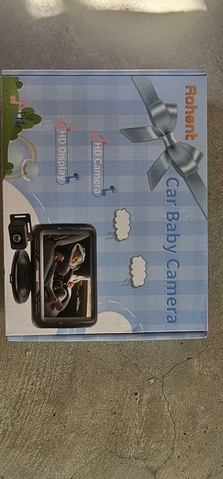 Камера за наблюдение на бебе в колата