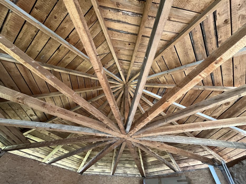 Vand foisor, stare foarte buna, 30mp utili