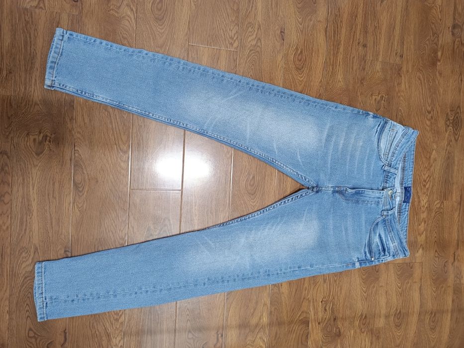 Blugi Zara Man că noi