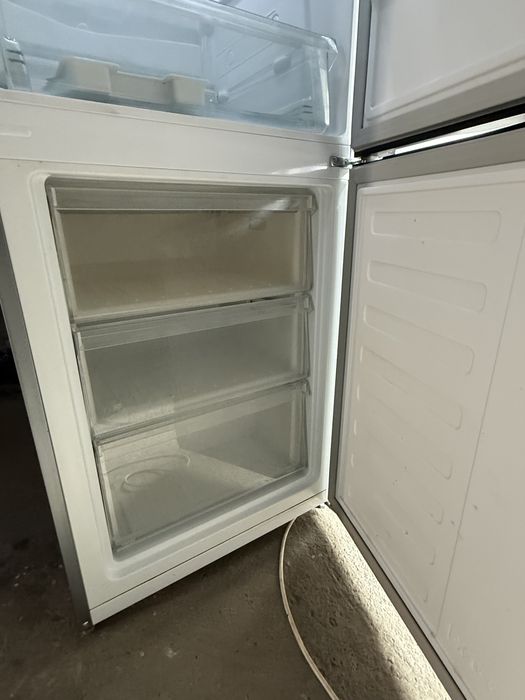 Продам свой холодильник 362л (турция)