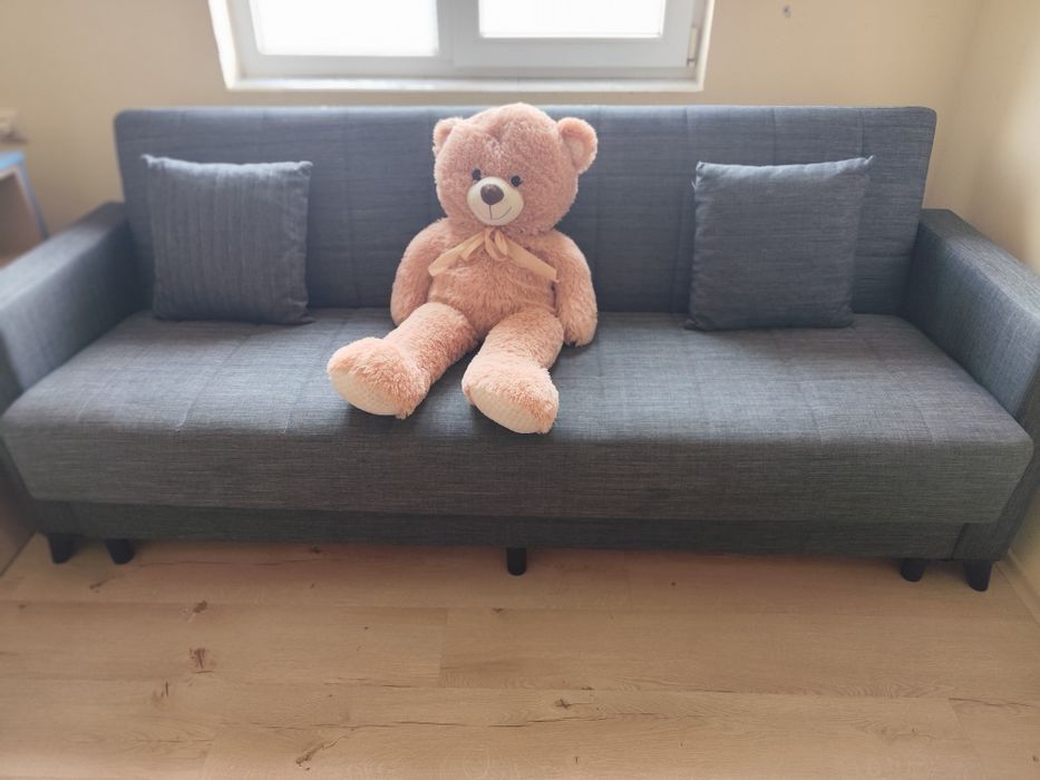 Диван - изключително запазен