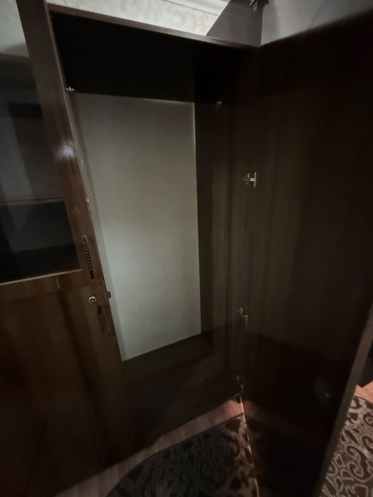 Продам шкаф прихожи