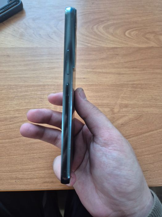 Продам самсунг с 22