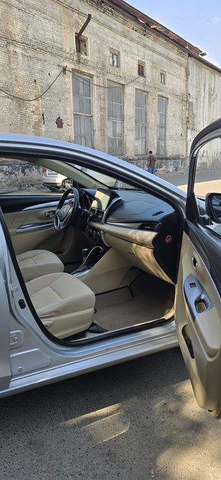 Продам Toyota Yaris