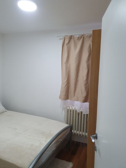 Apartament 2 camere de inchiriat str Busteni