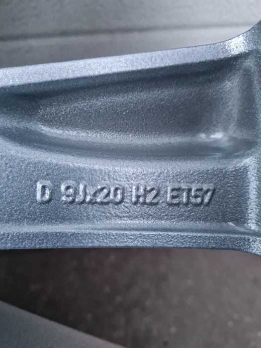 Оригинални джанти за МЕРЦЕДЕС MERCEDES ML GLE GLS GL R20 5x112 ET57 9J