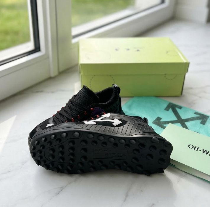 Off-white Odsy Negru Alb - Full Box