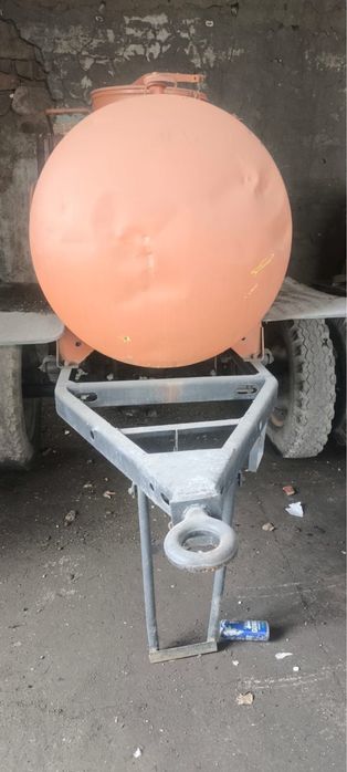 Прдам бочку 900л