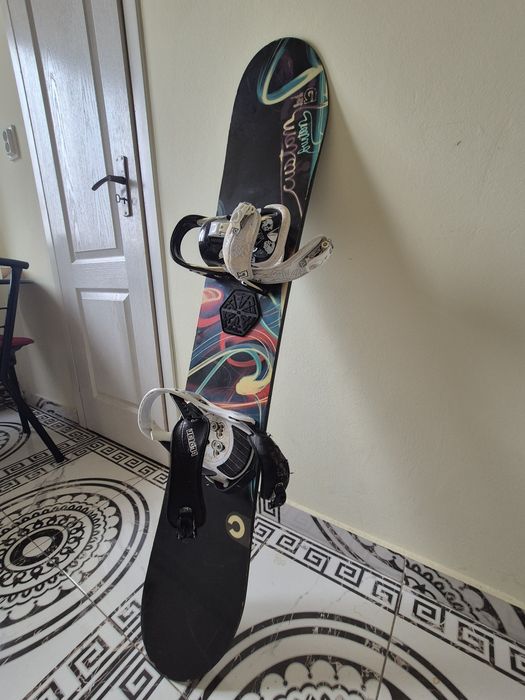 Placă snowboard Burton + legături | stare bună | gata de pârtie