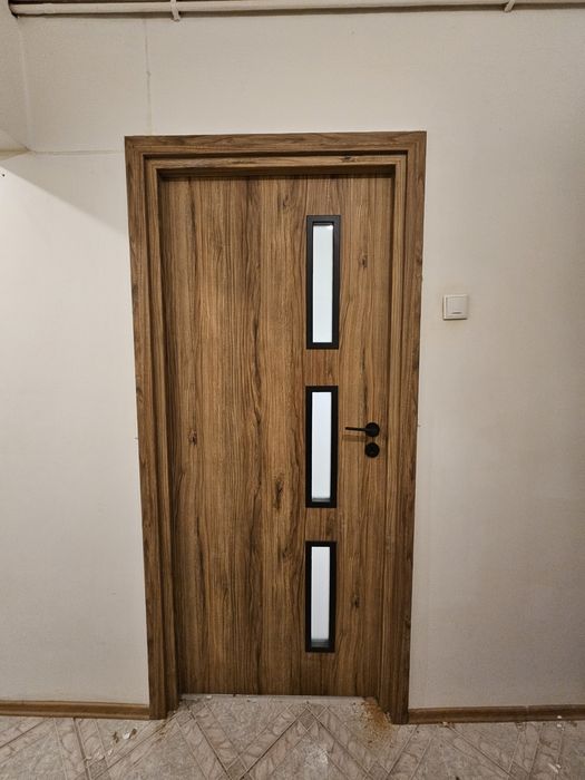 Montaj uși interior