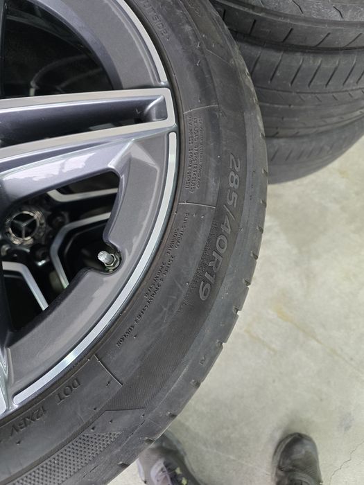 4 Броя 2x255/45/19 6,5мм 2x285/40/19 5,8мм Hankook