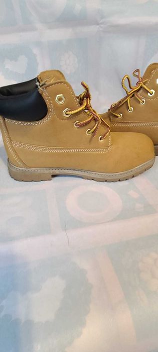 Детские ботинки модные