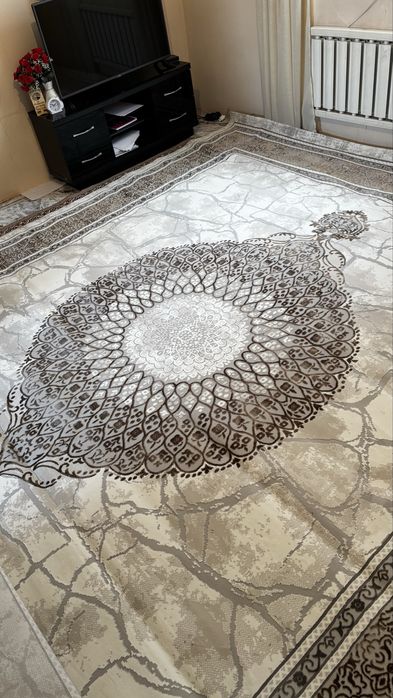 Кілем сатылады. 3,5*4м