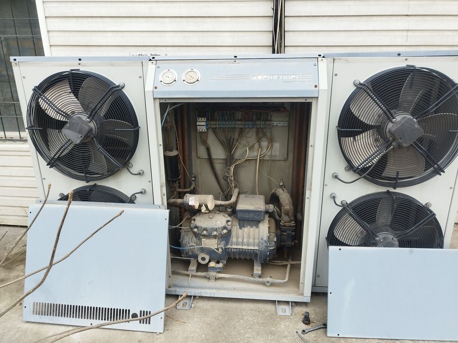 Морозильная / холодильная камера