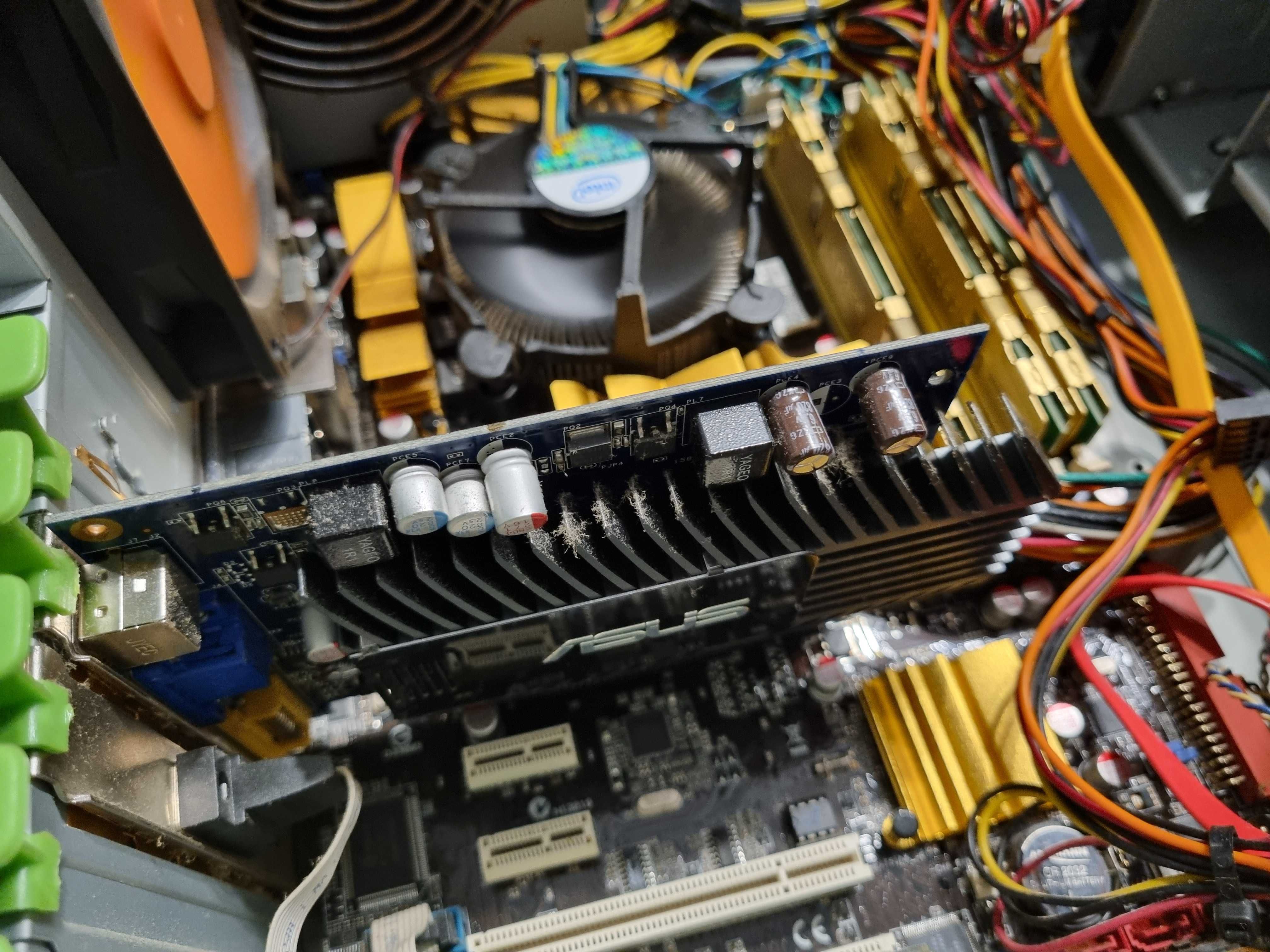 Sistem PC Intel Dual core E5200 Arad • OLX.ro