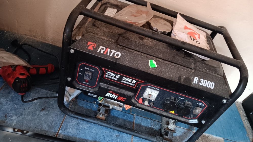 Generator pe benzina functionabil