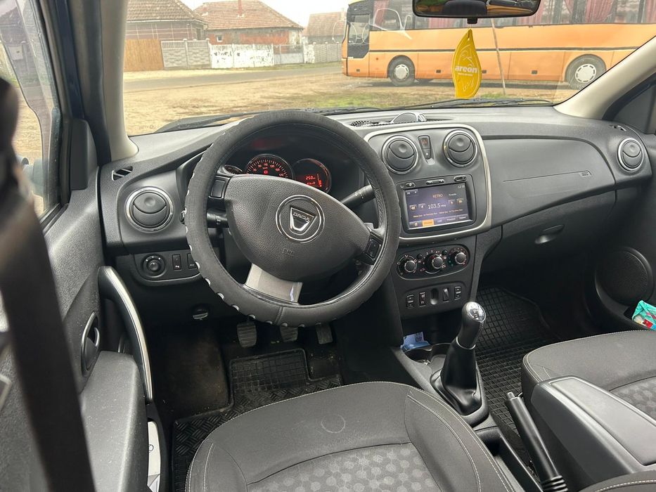 De vanzare Dacia Logan !