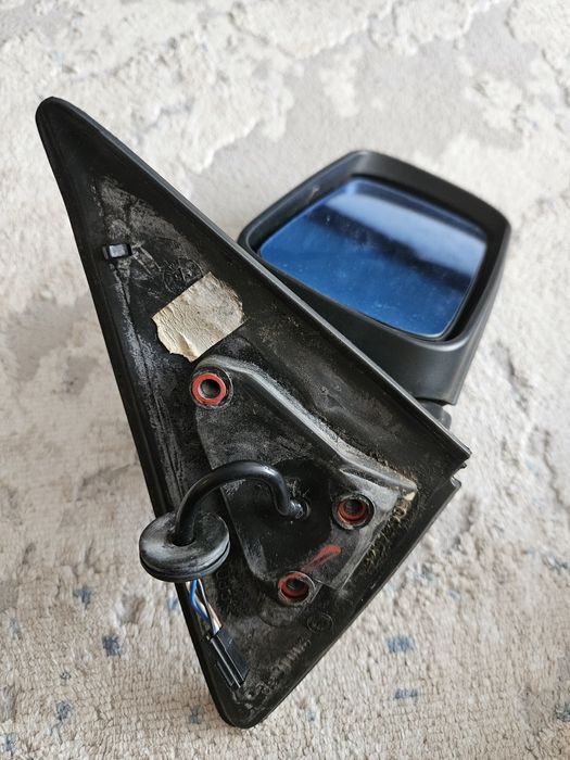 Зеркало bmw e36 в отличном состоянии правое