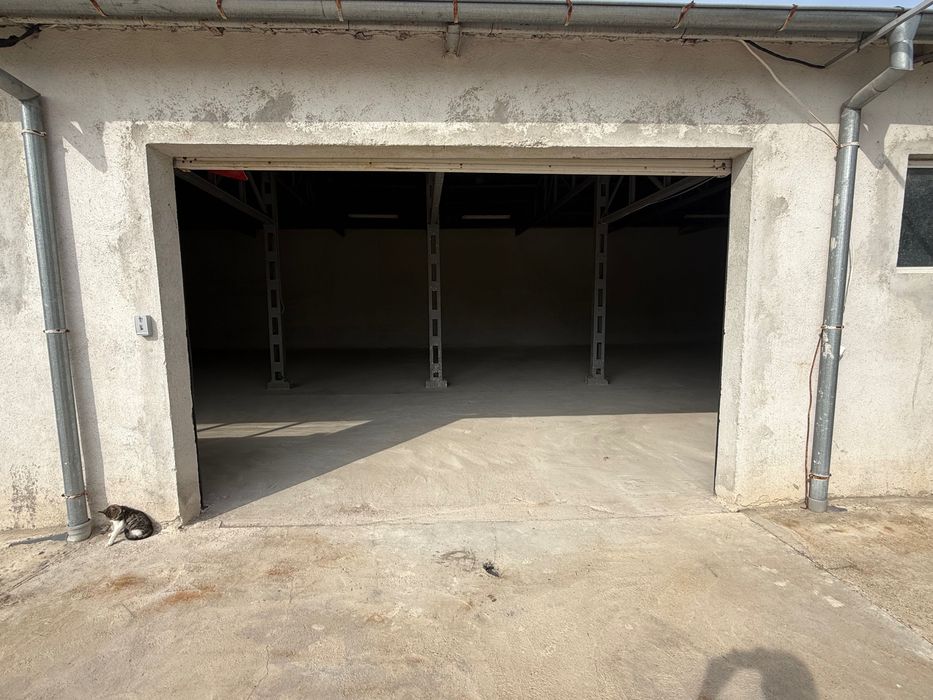 Дава се под наем Склад в Пловдив, Индустриална зона - Север - 320 кв.м за 1000 € - Снимка #2