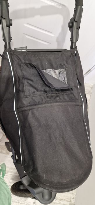 Out n about количка