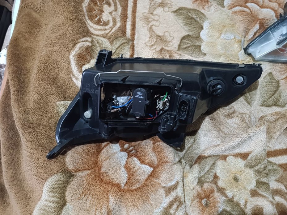 Фары  форд фокус 1