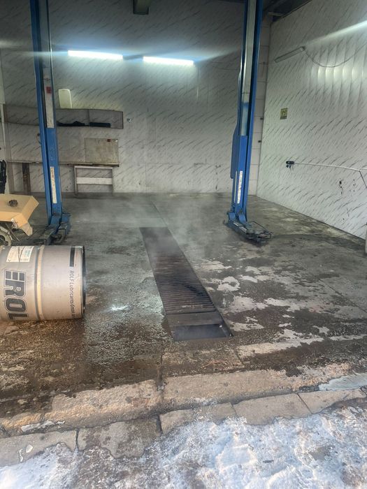 Сдается бокс с подъёмником