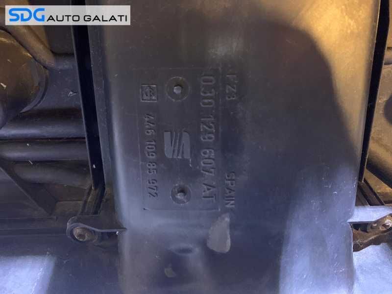 Capac Motor cu Carcasa Filtru Aer Seat Ibiza 1.4 AKK 1999 - 2002 Cod 030129607AT [V0779]