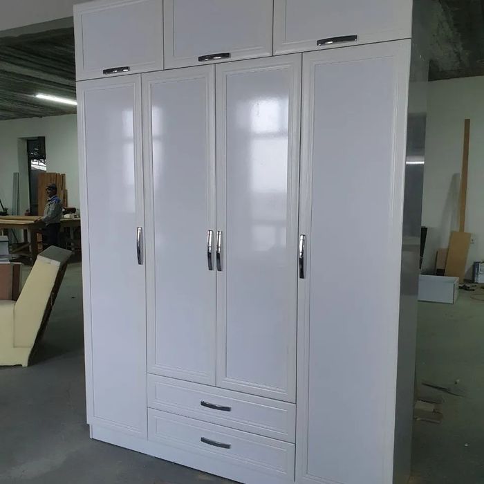 Мебель на заказ Шкаф и в наличии