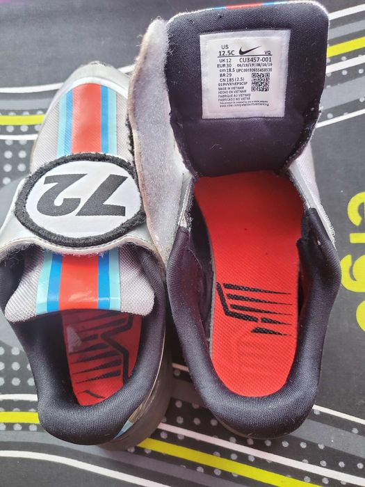 Nike маратонки размер 30 eu