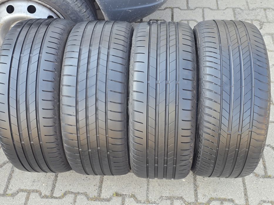 225 45 17 Bridgestone