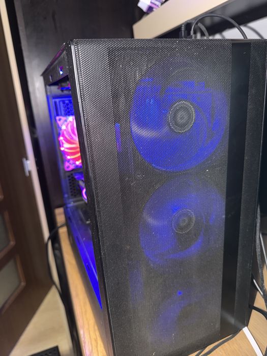 Pc gaming i7 7700 ram 16 gb , gtx 980 rog strix 4g 256 biti ssd 256