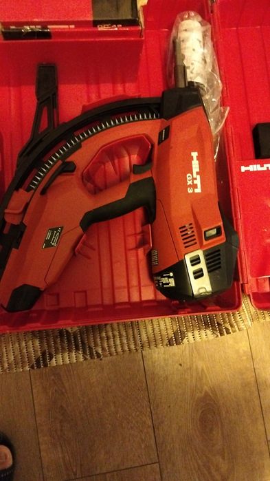 Pistol de ampuscat cuie beton Hilti cu butelie de gaz G X3 nou nouț